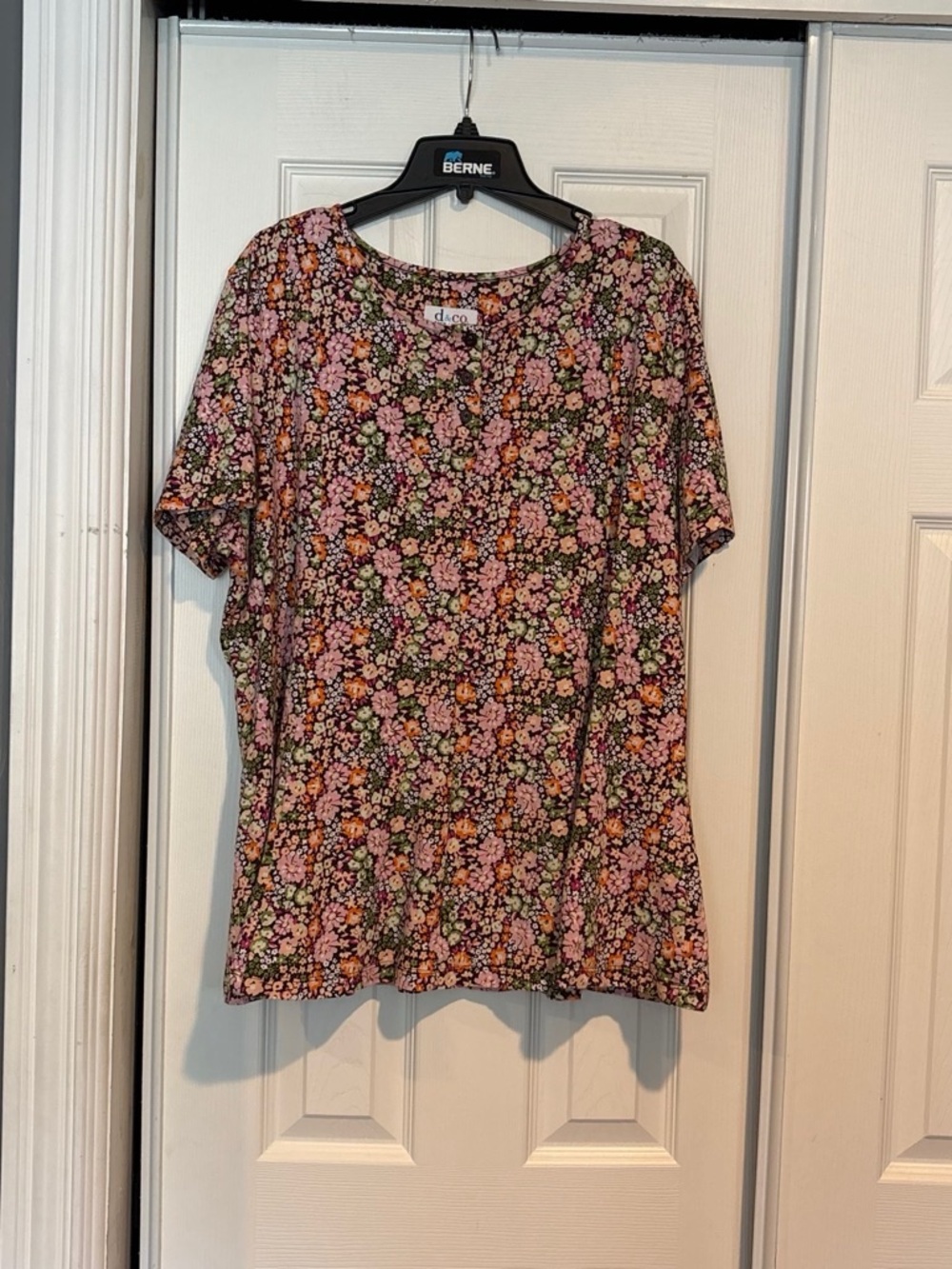 Floral Short Sleeve Top in Pink and Green